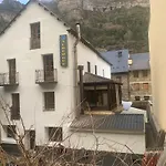 Albergue-Refugio Sargantana