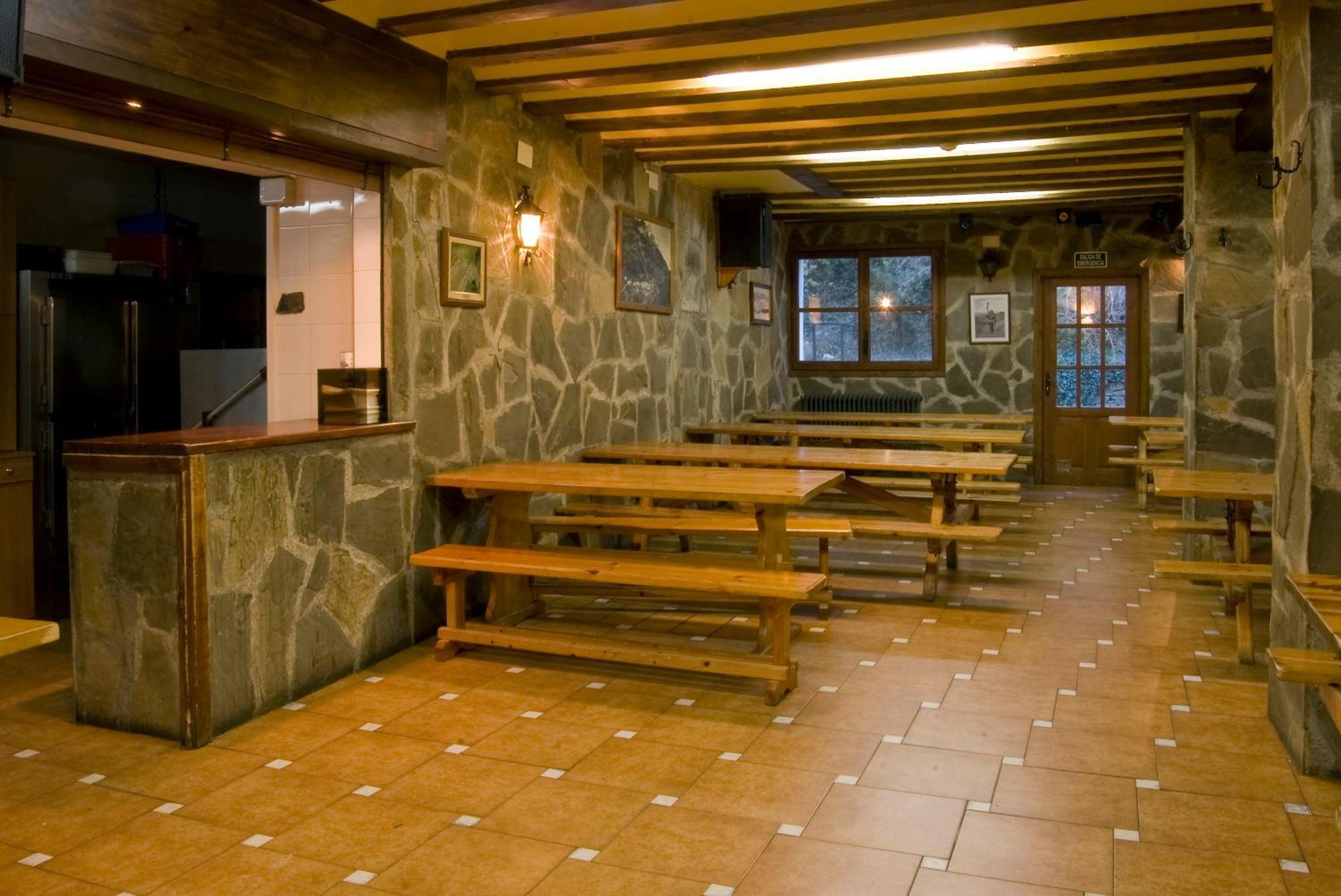 Albergue-refugio Sargantana * Canfranc